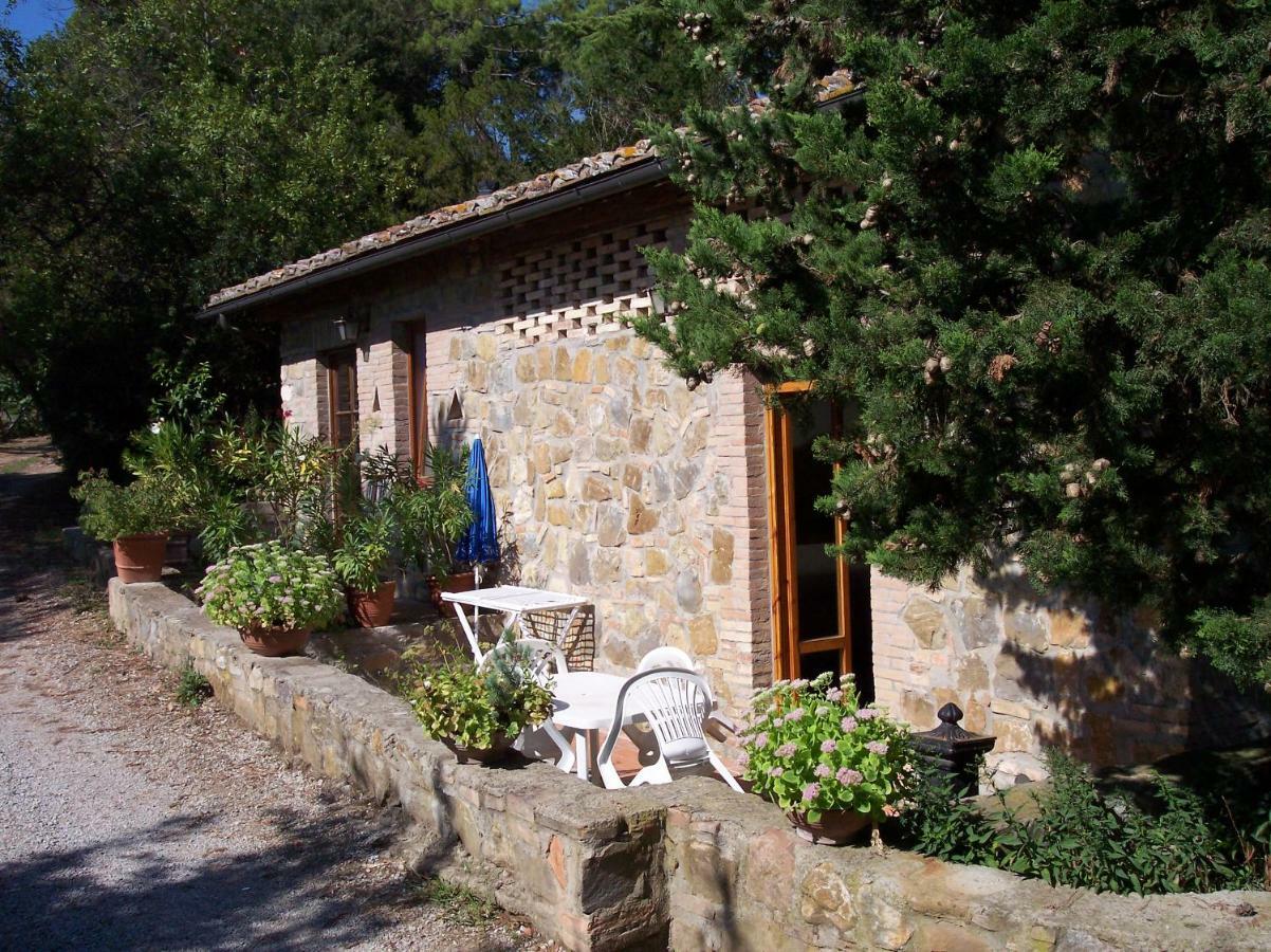 Casa Vacanze Good Buy San Gimignano Exterior foto